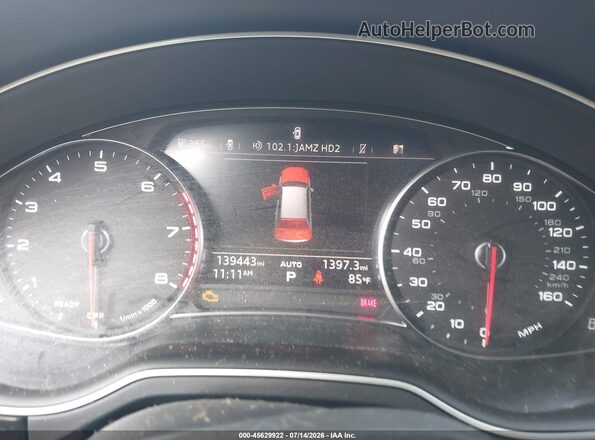 WA1AAAF74JD001040 2018 AUDI Q7 Gray Vista de los asientos traseros