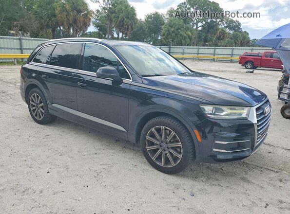 WA1AAAF74JD012264 2018 AUDI Q7 Black Front right