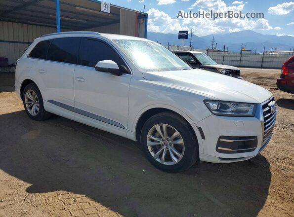 WA1AAAF77HD008171 2017 AUDI Q7 White Delantero derecho