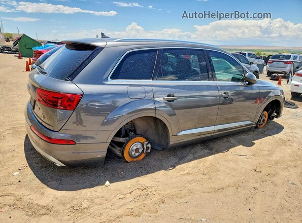 WA1AAAF7XKD000962 2019 AUDI Q7 Charcoal Rear right