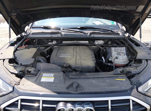 WA1AAAFY0M2017888 2021 AUDI Q5 Black Հետևի տեսք
