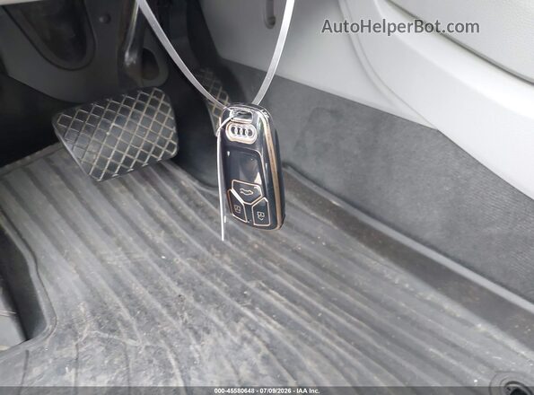 WA1AAAFY3M2019523 2021 AUDI Q5 Синий Вид панели приборов