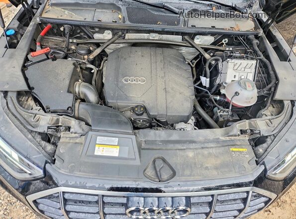 WA1AAAFY3M2135532 2021 AUDI Q5 Black Вид підкапотного простору