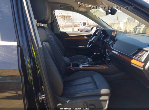 WA1AAAFY4M2009843 2021 AUDI Q5 Black Widok wnętrza z przodu