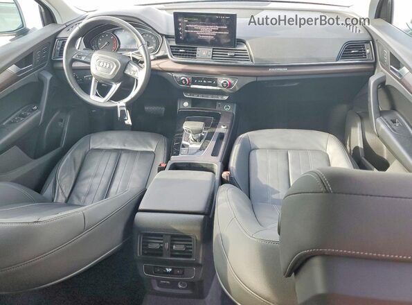 WA1AAAFY7M2099778 2021 AUDI Q5 Серый Вид панели приборов
