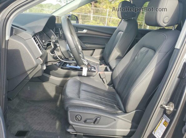 WA1AAAFY7M2099778 2021 AUDI Q5 Серый Вид салона спереди