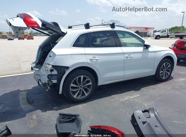 WA1AAAFY8M2012793 2021 AUDI Q5 White Հետևի աջ