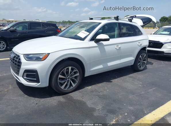 WA1AAAFY8M2012793 2021 AUDI Q5 White Առջևի ձախ երեք քառորդ տեսարան