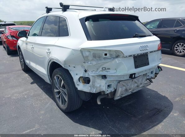 WA1AAAFY8M2012793 2021 AUDI Q5 White Դիմացի տեսք