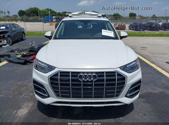 WA1AAAFY8M2012793 2021 AUDI Q5 White Սալոնի հետևի տեսք