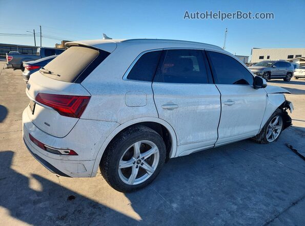 WA1AAAFY8M2054672 2021 AUDI Q5 White უკანა მარჯვენა