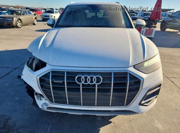 WA1AAAFY8M2054672 2021 AUDI Q5 White წინა ხედი