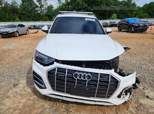 WA1AAAFYXM2005831 2021 AUDI Q5 White Vista frontal