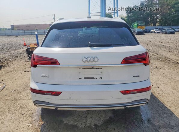 WA1AAAFYXM2108165 2021 AUDI Q5 White Vista trasera
