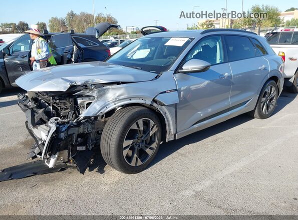 WA1AAAGE3MB039128 2021 AUDI E-TRON Silver Przód lewy