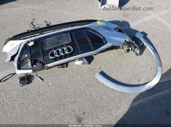 WA1AAAGE3MB039128 2021 AUDI E-TRON Silver Widok zestawu wskaźników