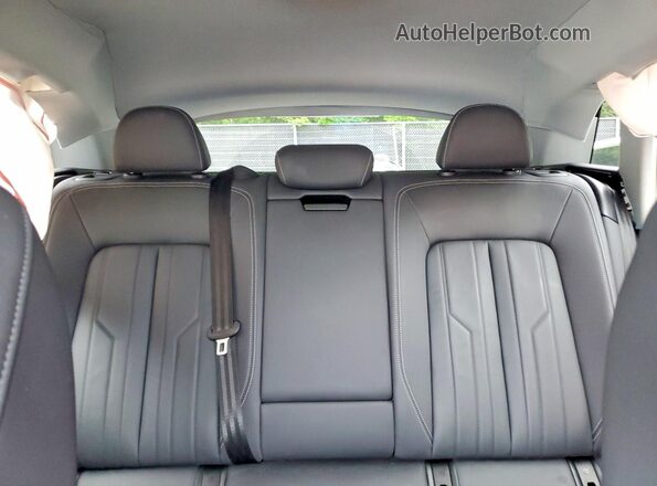 WA1AAAGE5MB010701 2021 AUDI E-TRON Gray Rear seats view