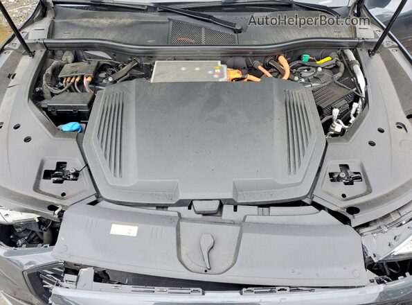WA1AAAGE5MB010701 2021 AUDI E-TRON Gray Engine compartment view