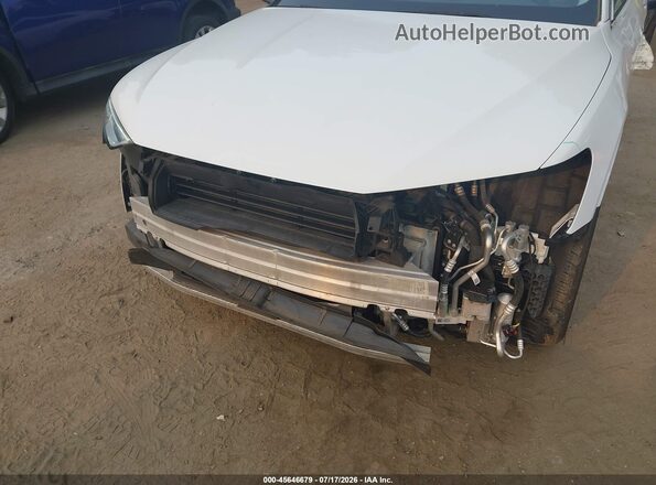 WA1AAAGE6MB008200 2021 AUDI E-TRON Белый Вид спереди