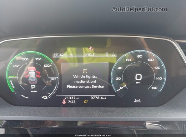 WA1AAAGE6MB008200 2021 AUDI E-TRON Белый Вид задних сидений