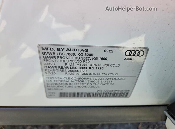 WA1AAAGE9NB024506 2022 AUDI E-TRON White Vista del compartimento del motor