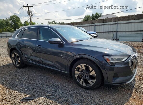 WA1AAAGEXMB015215 2021 AUDI E-TRON Gray Передня права чверть