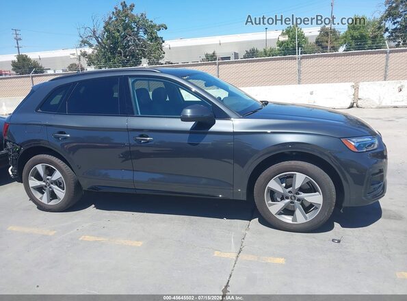 WA1ABAFY4S2046353 2025 AUDI Q5 Gray Widok wnętrza 360 stopni