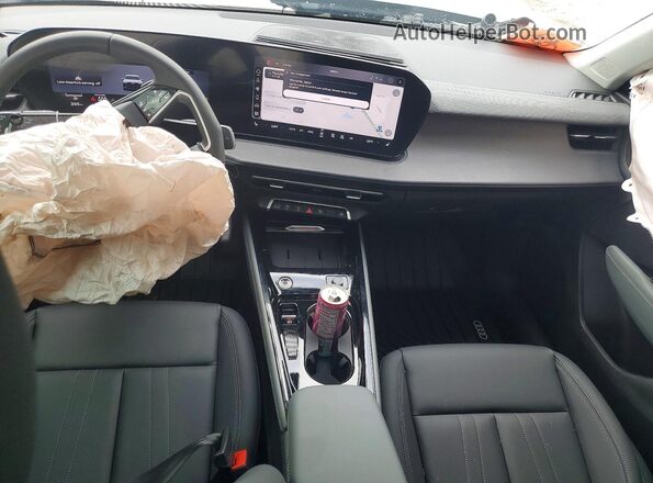 WA1ABCFJ2T1033512 2026 AUDI Q3 Silver Առջևի վահանակի տեսք