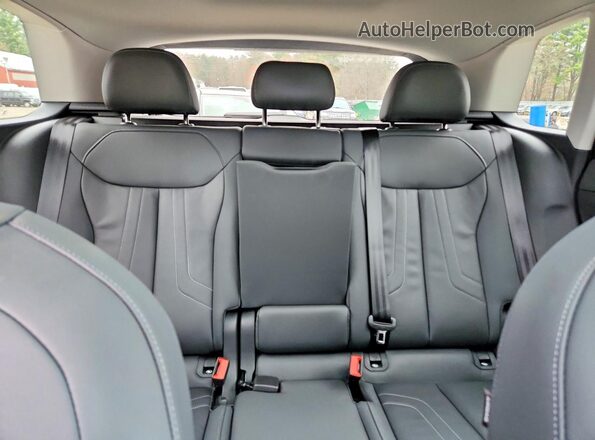 WA1ABCFJXT1030003 2026 AUDI Q3 Черный Вид задних сидений