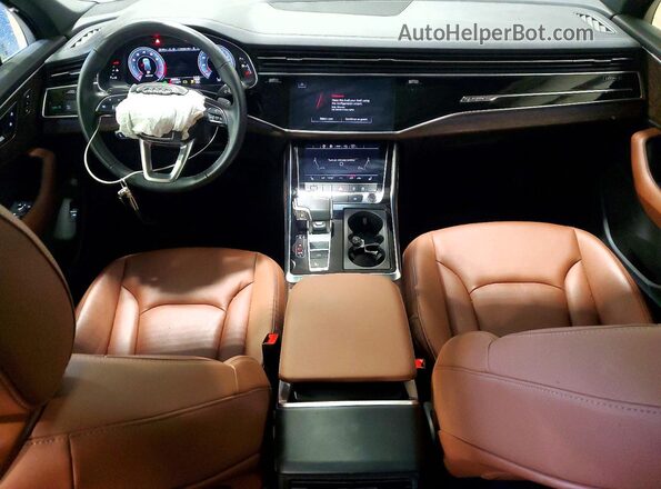 WA1ACBF74SD010189 2025 AUDI Q7 White Dashboard view