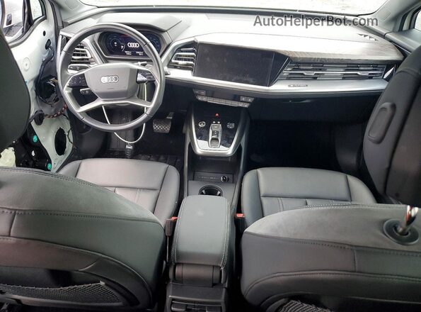 WA1ACBFZ9RP003295 2024 AUDI Q4 White წინა პანელის ხედი