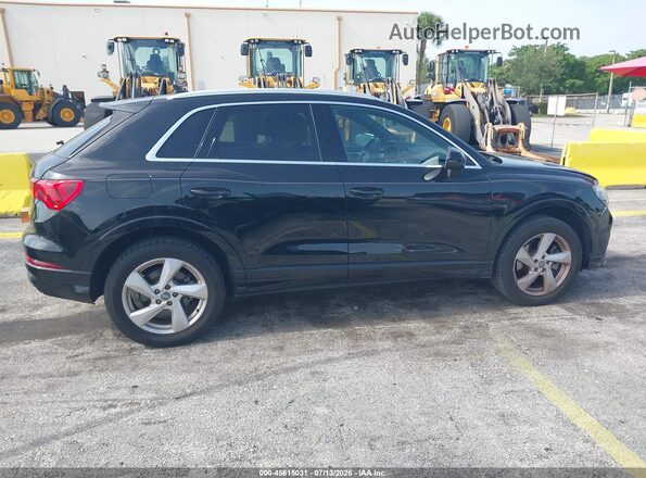 WA1AECF30L1093930 2020 AUDI Q3 Black უკანა სალონის ხედი