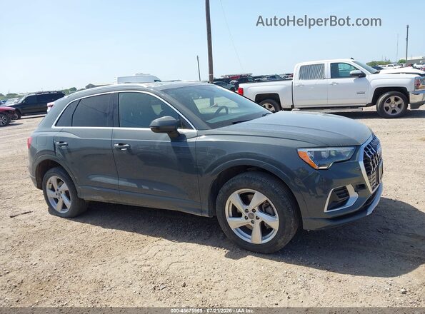 WA1AECF30L1125145 2020 AUDI Q3 Gray Widok wnętrza z tyłu