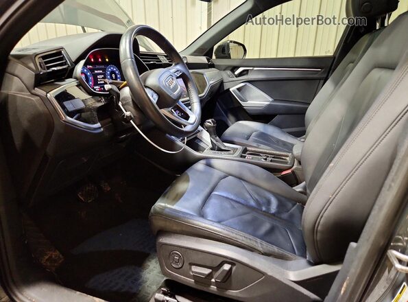 WA1AECF32L1088423 2020 AUDI Q3 Gray Սալոնի դիմացի տեսք