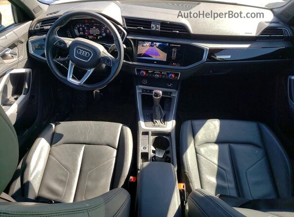 WA1AECF32P1039485 2023 AUDI Q3 White Dashboard view