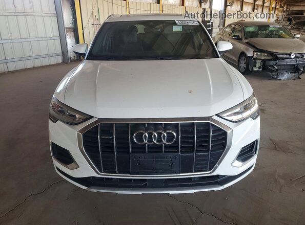 WA1AECF36K1076483 2019 AUDI Q3 White წინა ხედი