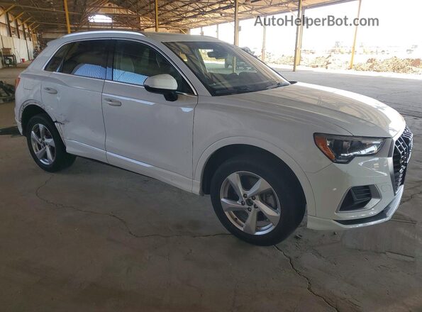 WA1AECF36K1076483 2019 AUDI Q3 White წინა მარჯვენა