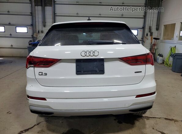 WA1AECF37K1076623 2019 AUDI Q3 White Հետևի տեսք