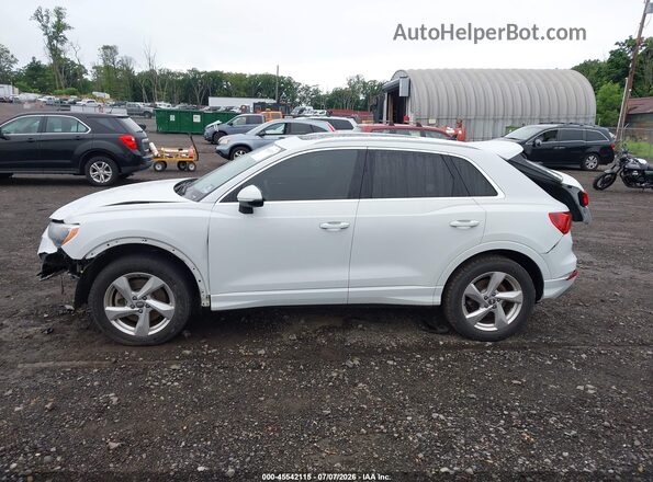 WA1AECF38L1003407 2020 AUDI Q3 White Панорамний вид салону 360°