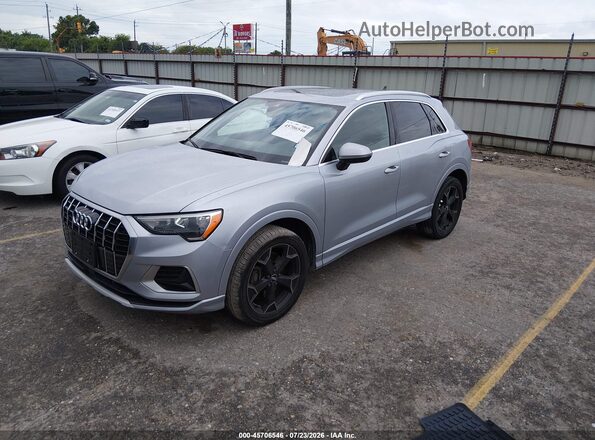 WA1AECF39L1077080 2020 AUDI Q3 Silver Առջևի ձախ երեք քառորդ տեսարան