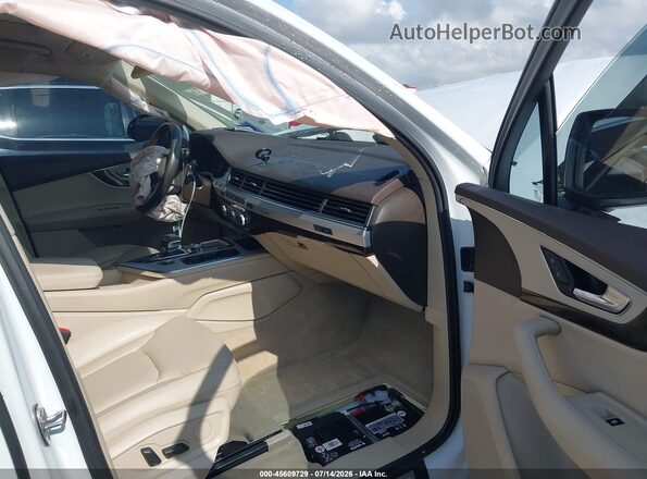 WA1AHAF74KD029465 2019 AUDI Q7 White წინა სალონის ხედი