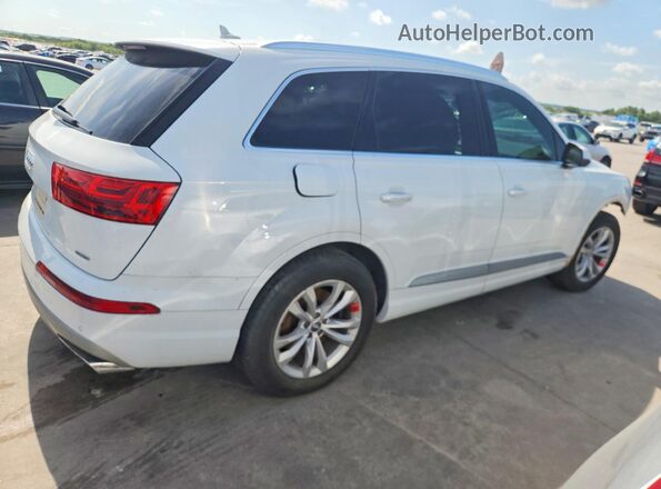 WA1AHAF75HD039057 2017 AUDI Q7 White Tył prawy
