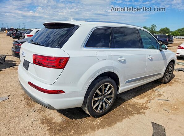 WA1AHAF76KD025627 2019 AUDI Q7 White Задня права чверть