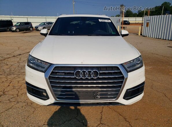 WA1AHAF78HD048142 2017 AUDI Q7 White Front view