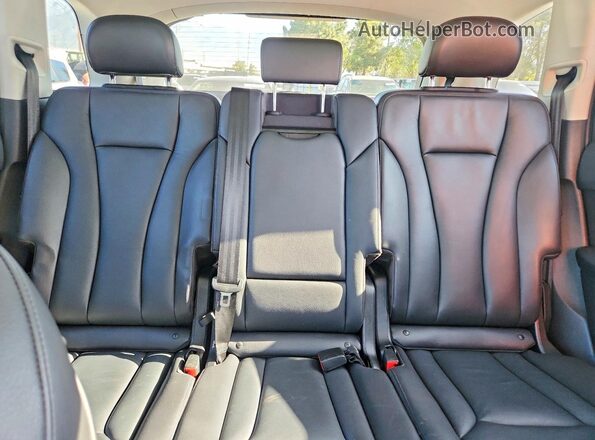 WA1AHAF79KD015724 2019 AUDI Q7 Black Вид задніх сидінь