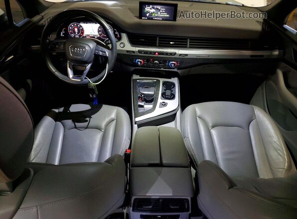 WA1AHAF79KD048027 2019 AUDI Q7 White Вид панелі приладів