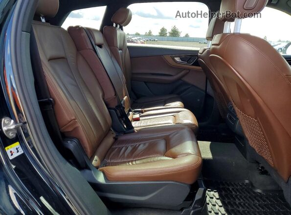 WA1AHAF7XHD042844 2017 AUDI Q7 Blue უკანა სალონის ხედი