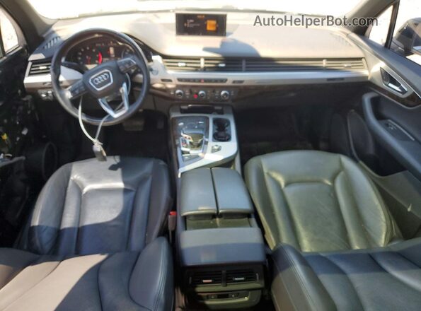 WA1AHAF7XJD041957 2018 AUDI Q7 Black Vista del salpicadero