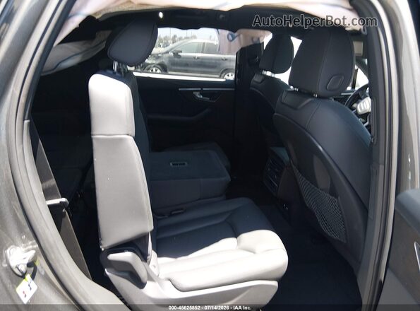 WA1AJAF75LD009585 2020 AUDI Q7 Серый Вид наклейки с VIN-кодом
