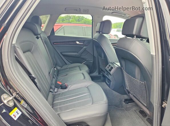 WA1ANAFY0K2084685 2019 AUDI Q5 Black Vista de los asientos traseros